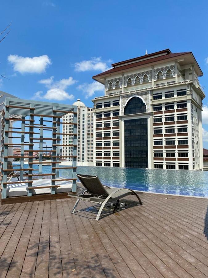 Panglima Troika Residensi Lägenhet Kota Bharu Exteriör bild